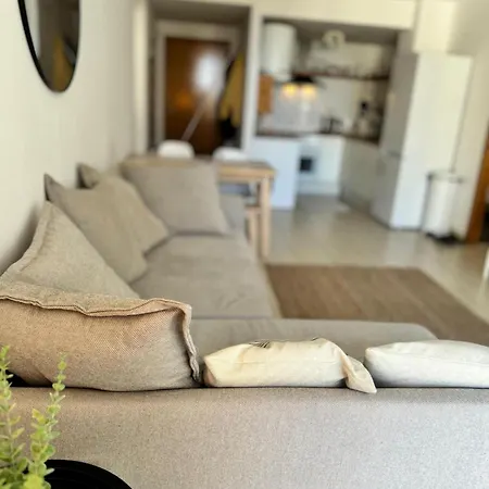 Apartman Ibiza - - Sleeps 4 - Old Town Talamanca
