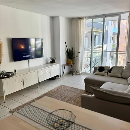 Ibiza - - Sleeps 4 - Old Town Apartman