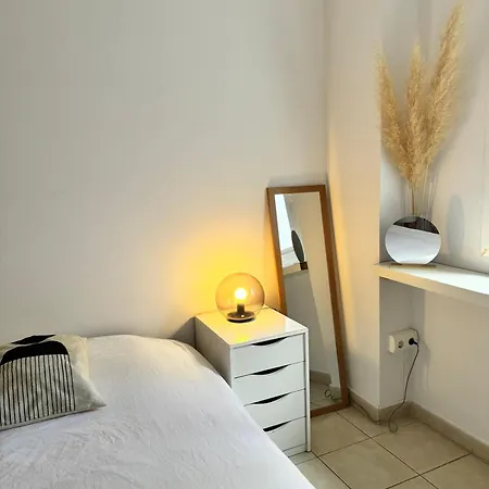 Ibiza - - Sleeps 4 - Old Town Apartman Talamanca